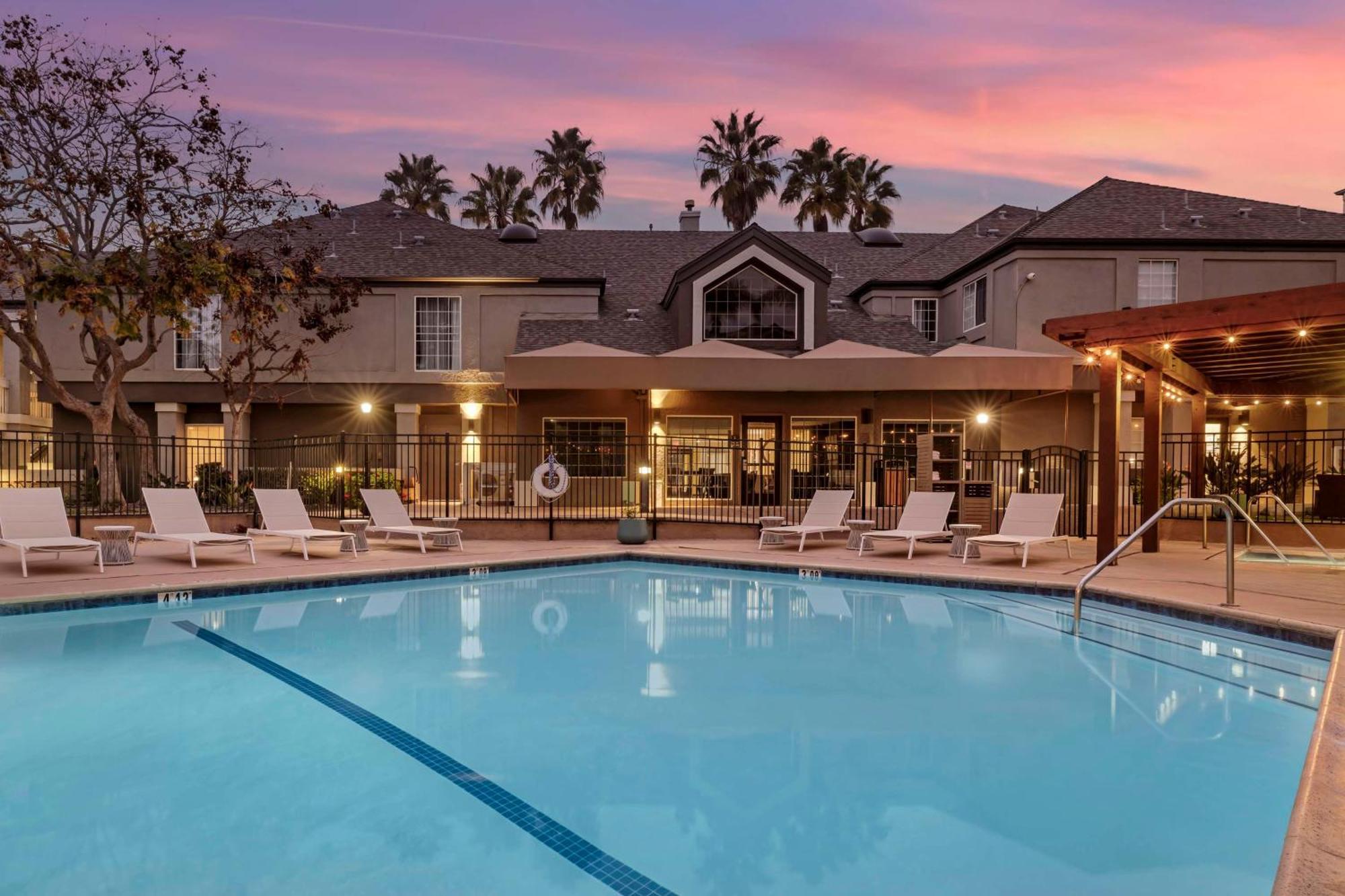 Sonesta Es Suites Torrance Redondo Beach Extérieur photo