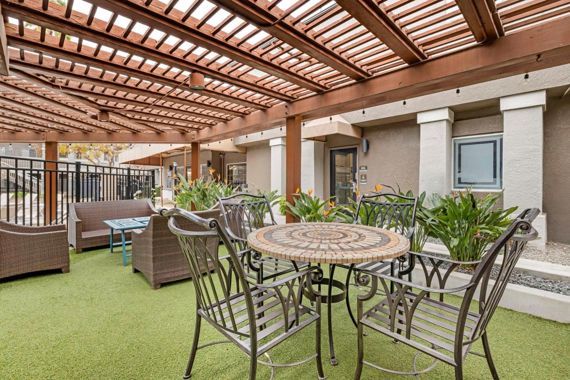 Sonesta Es Suites Torrance Redondo Beach Extérieur photo